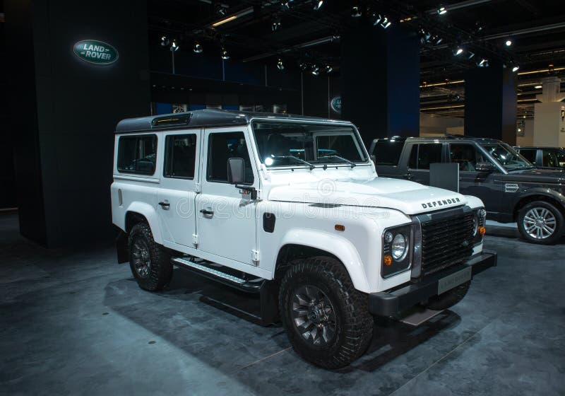 Terra Rover Defender fotografie stock libere da diritti Terra Rover Defender fotografie stock libere da diritti