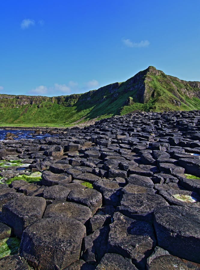 Columnas Hexagonales Del Basalto Del Terraplén De Giants Foto de