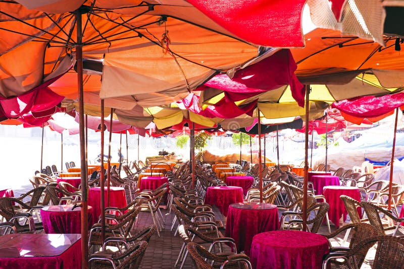 Grande esplanada ao ar livre fotografia de stock royalty free