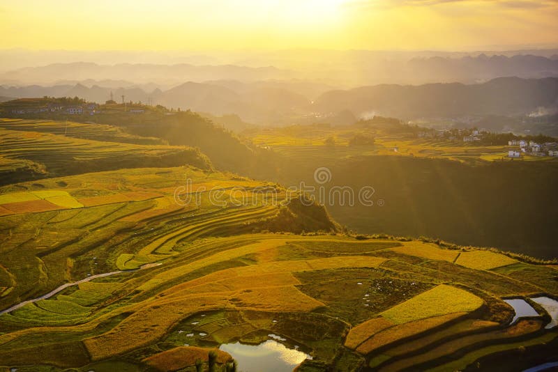 Terrasse à la porcelaine de Guizhou images stock Terrasse à la porcelaine de Guizhou images stock