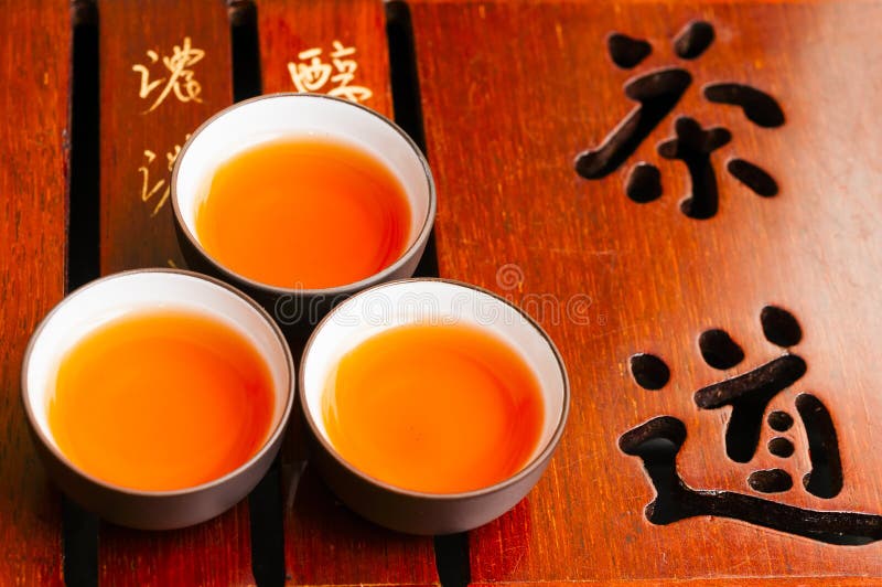 Tetera y taza china foto de archivo libre de regalías