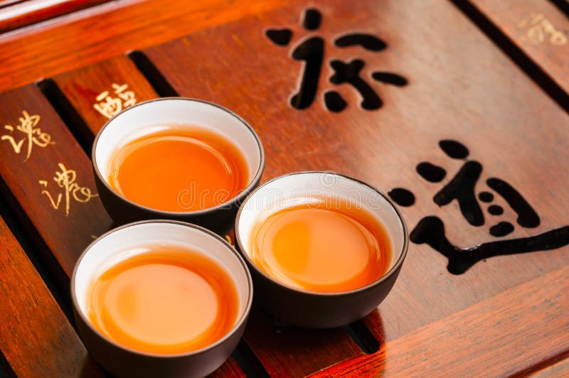 Tetera y taza china foto de archivo libre de regalías