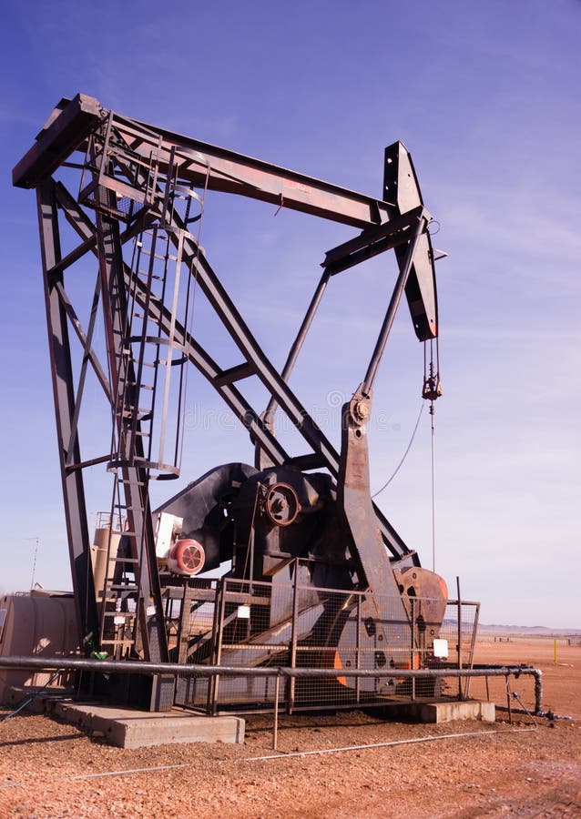 Wyoming Industrial Oil Pump Jack Fracking Crude Extraction Machine