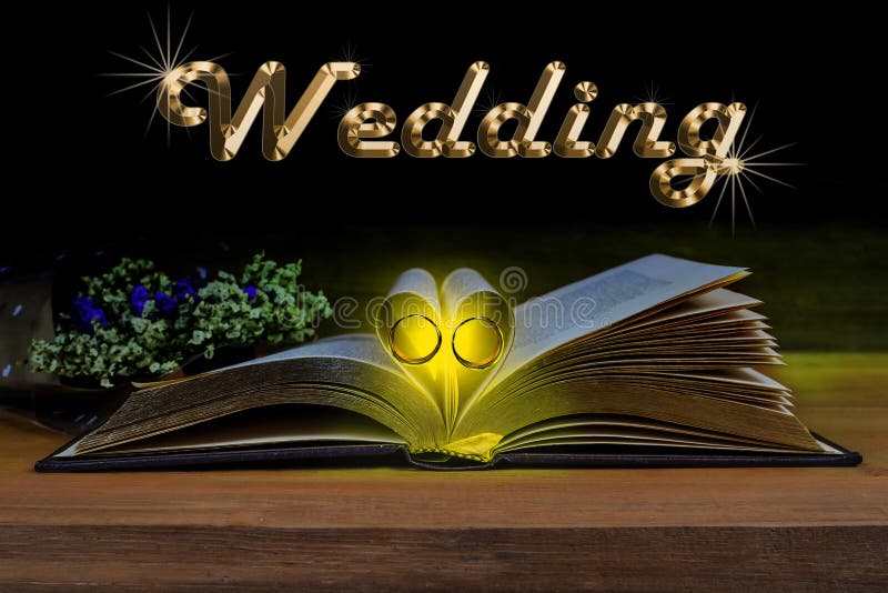Texto de la boda de por vida y signo del corazón con anillo de boda en el libro de texto en la mesa de madera fotos de archivo libres de regalías Texto de la boda de por vida y signo del corazón con anillo de boda en el libro de texto en la mesa de madera fotos de archivo libres de regalías