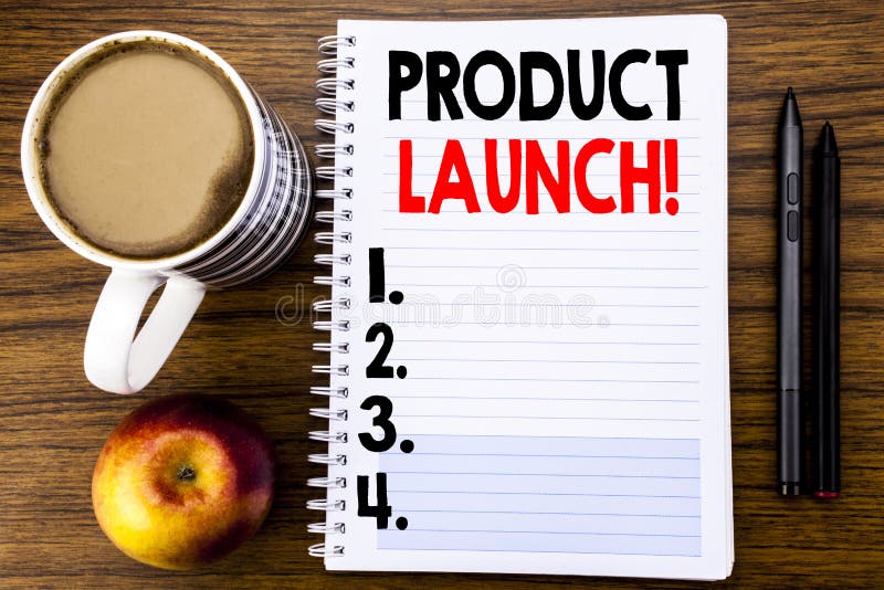 Texto manuscrito que muestra el lanzamiento de producto El concepto del negocio para los nuevos productos comienza escrito en el imagen de archivo