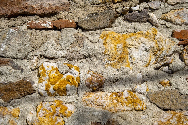 Muro De Pedra Seca Feito De Pedras Naturais Na Ilha De Creta Na