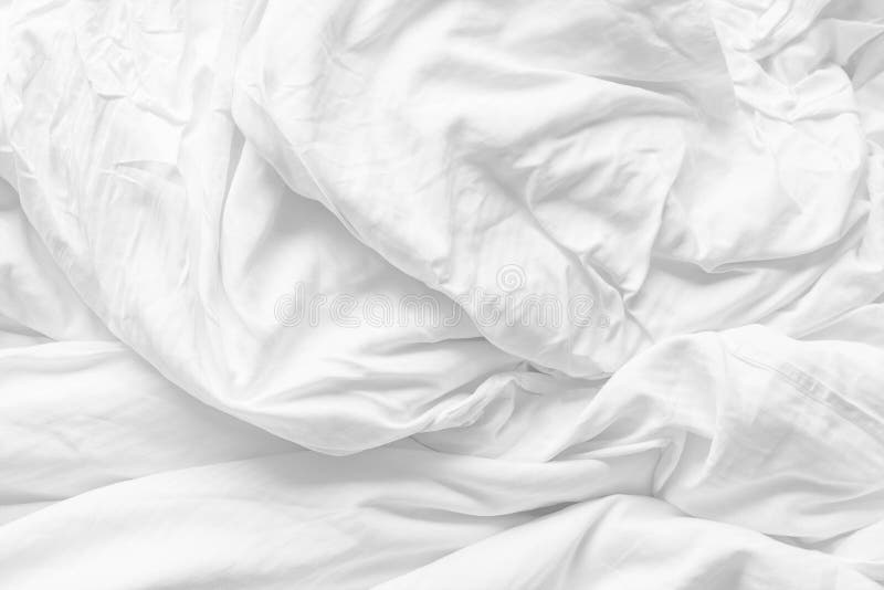 Textura branca macia enrugada, textura macia e enrugada, fábio branco de foco suave amassado do cobertor de cama, use o fundo