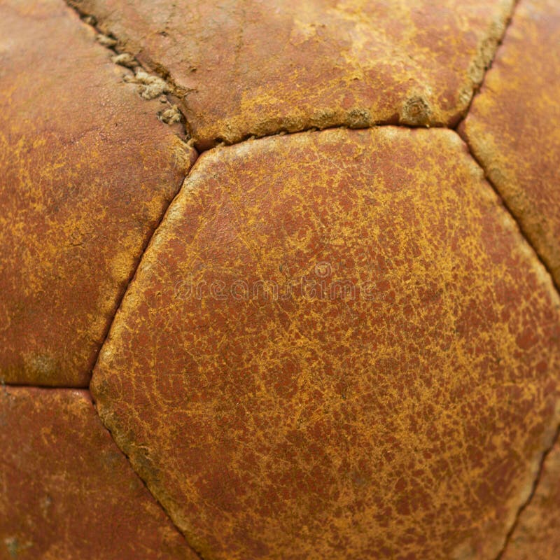 Textura de couro de uma esfera velha do futebol. imagem de stock royalty free Textura de couro de uma esfera velha do futebol. imagem de stock royalty free