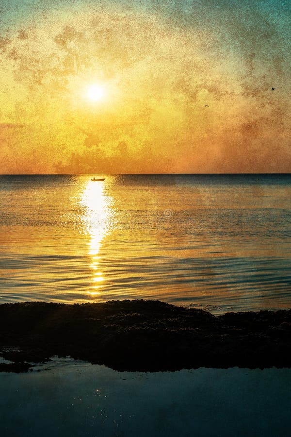 Texturerad soluppgång på havet Texturerad soluppgång på havet