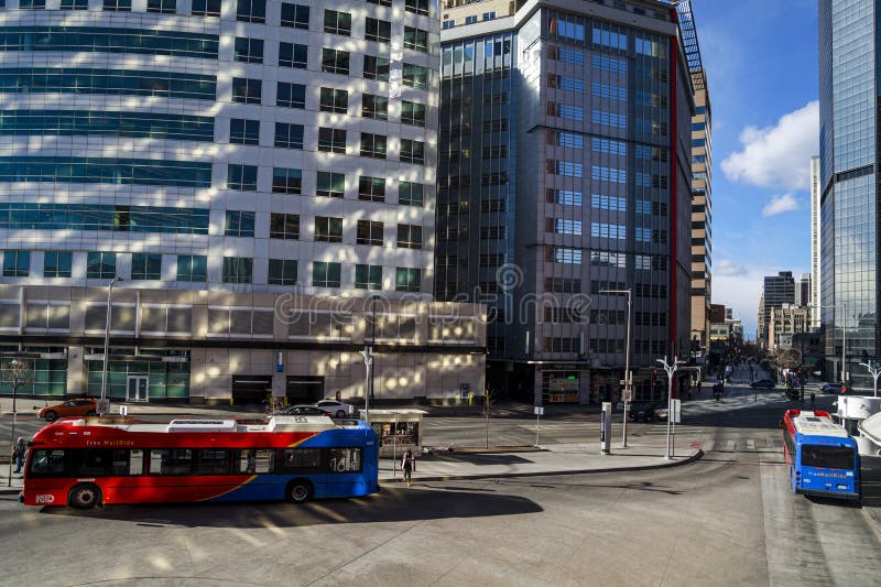The 16th Street Free Mall Ride Bus at the Civic Center Stop on the 16th The 16th Street Free Mall Ride Bus at the Civic Center Stop on the 16th