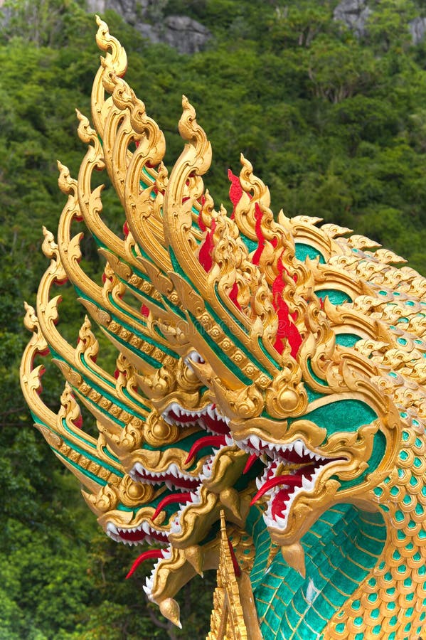 Thai dragon statue at Thai temple