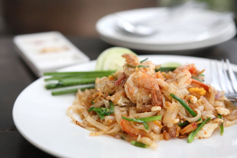 Thai food padthai