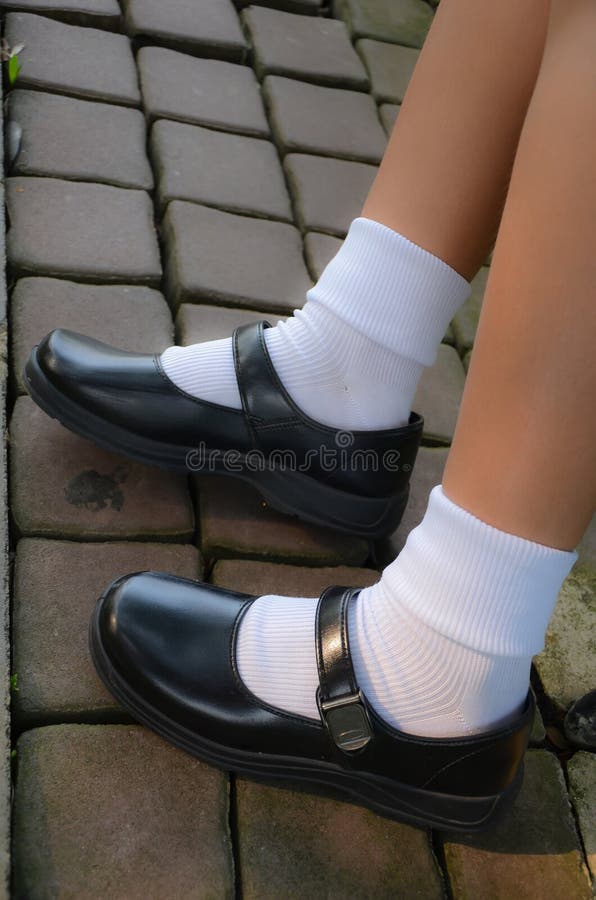 Side of Asian Thai Girls Schoolgirl Student Feet with Black Shoes Stock ...