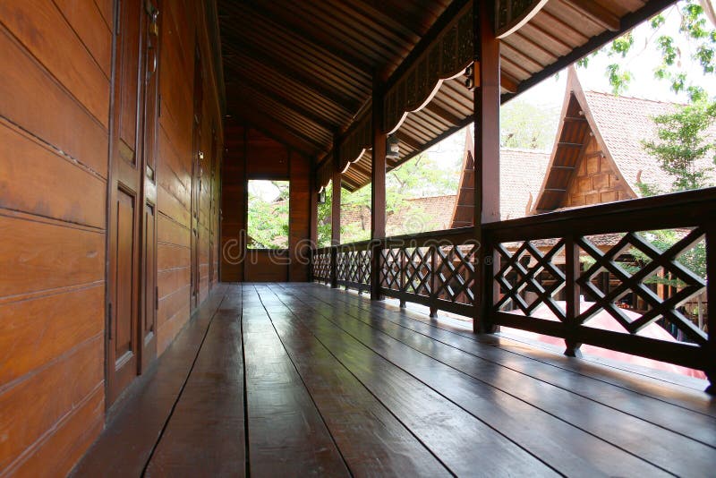 teak house