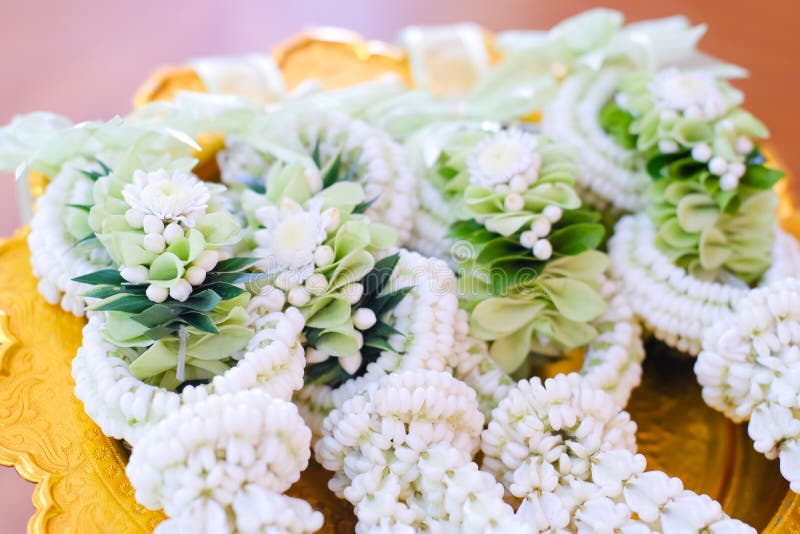 Thai Traditional White Jasmine Garland in Thai Wedding Ceremony Stock ...