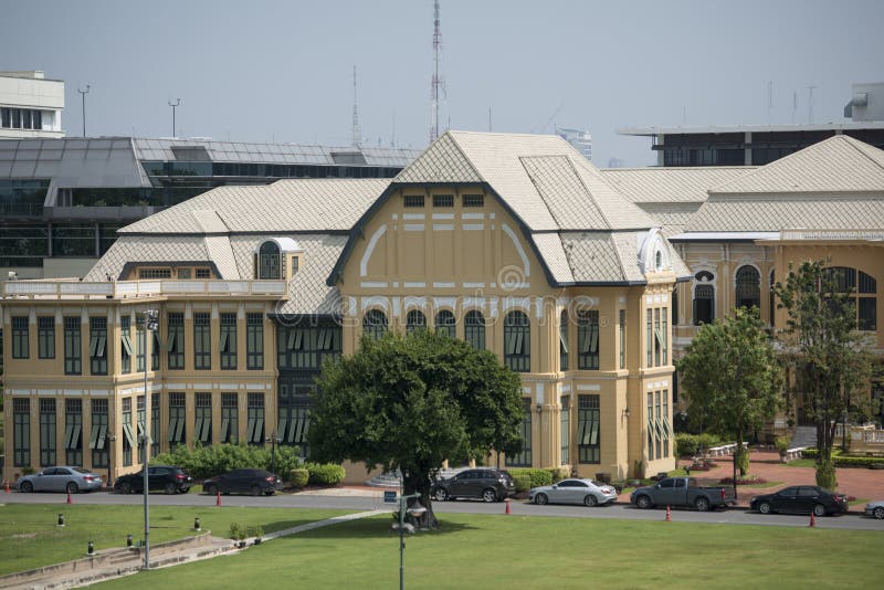 The Icon Siam Mall In Klongsan At The Chao Phraya River In The City Of  Bangkok In Thailand In Southest Asia. Thailand, Bangkok, November, 2019  Stock Photo, Picture and Royalty Free Image.