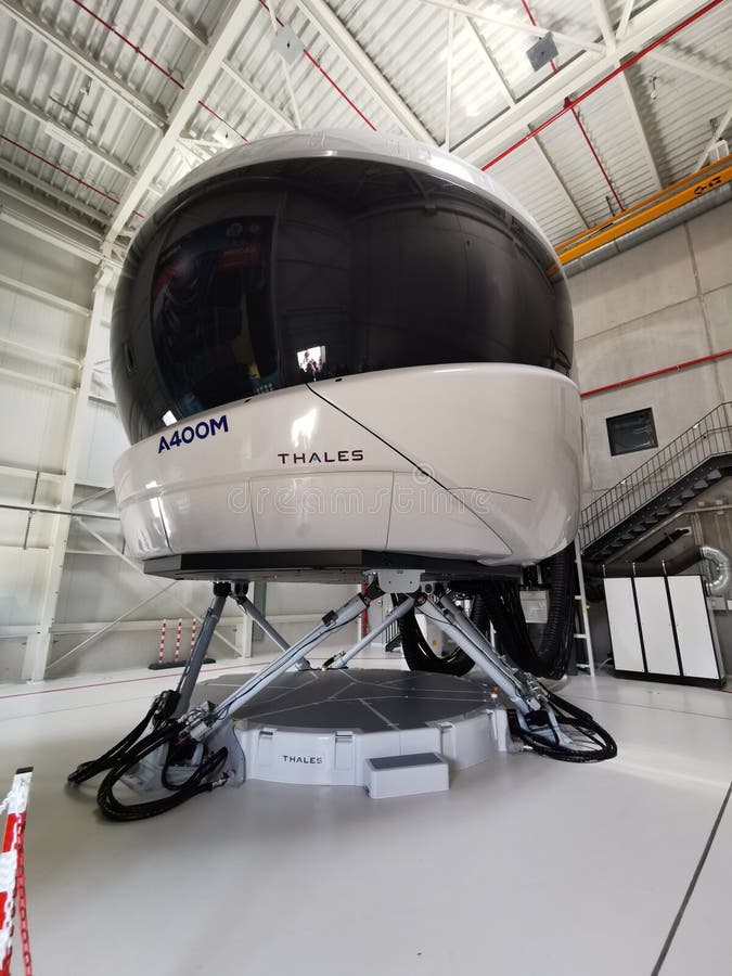 Thales Full Flight Simulator стоковое изображение rf