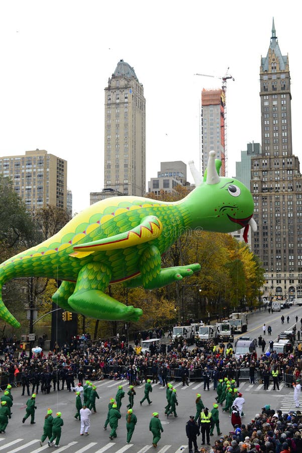 Thanksgiving Day Parade 2016 - New York City
