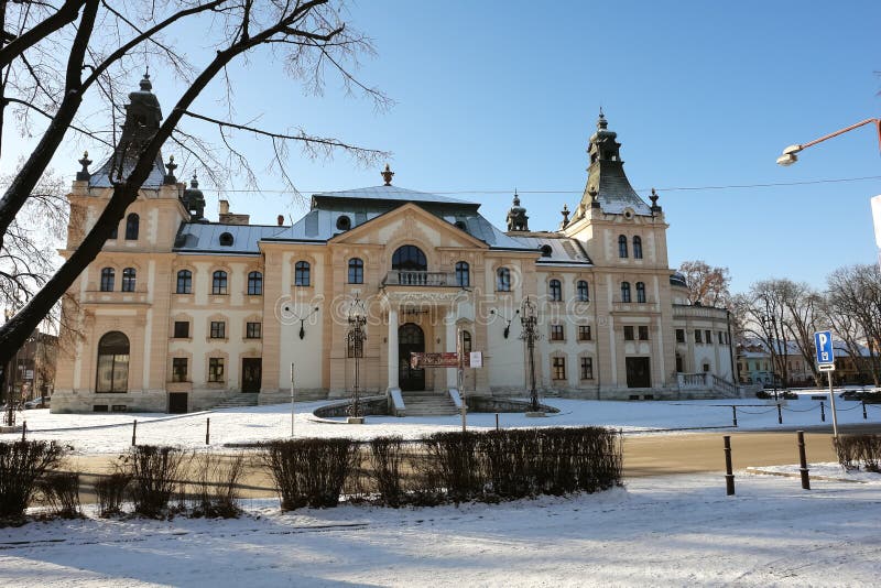Theater in Spisska Nova Ves lizenzfreies stockbild
