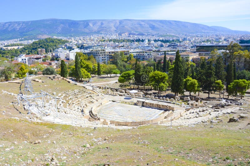 Theater van Dionysus op Akropolisheuvel, Athene, Griekenland stock afbeelding Theater van Dionysus op Akropolisheuvel, Athene, Griekenland stock afbeelding