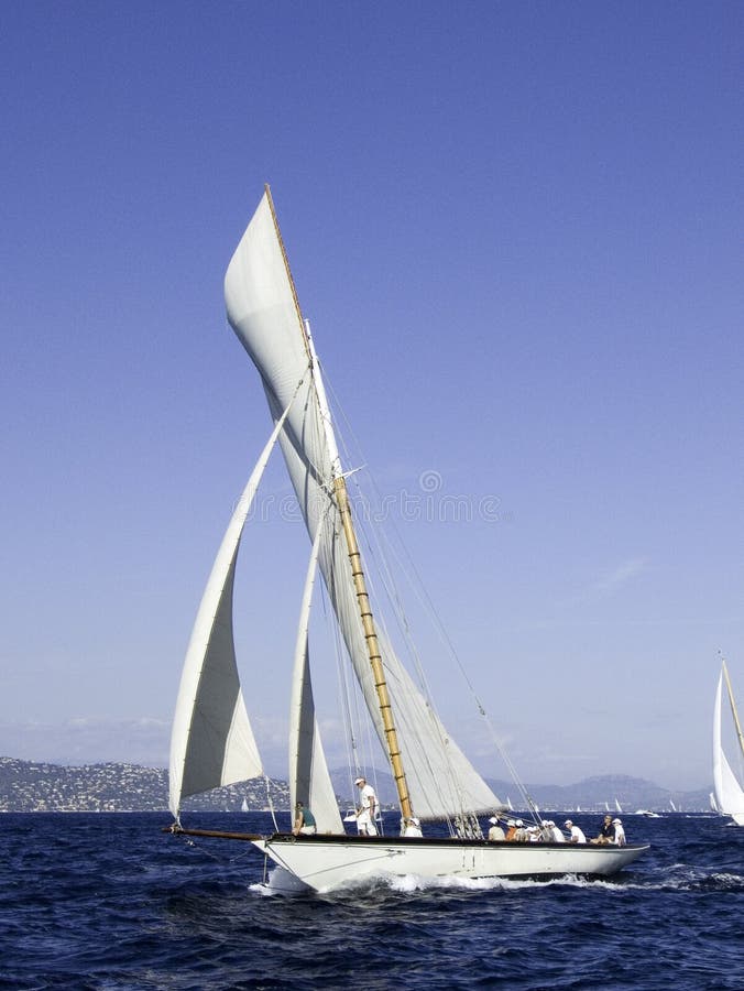 Classic sailing yacht Thelma ful and by at Voiles de St-Tropez
