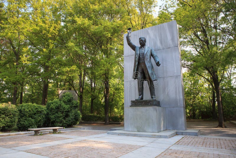 The statue of Theodore Roosevelt, on Roosevelt Island in Washington, DC, is a 17 foot bronze sculpture in honor of the 26th president of the United States. Roosevelt Island is a national memorial located in the Potomac River between Arlington, VA and Washington, DC., accessible by foot or bicycle. The statue of Theodore Roosevelt, on Roosevelt Island in Washington, DC, is a 17 foot bronze sculpture in honor of the 26th president of the United States. Roosevelt Island is a national memorial located in the Potomac River between Arlington, VA and Washington, DC., accessible by foot or bicycle.