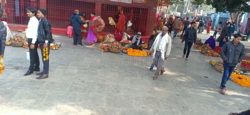 There`s dhoop agrbatti coconut natural flowers etc iner campus of lords durga temple uchaith benipatti madhubani bihar india.
stock image There`s dhoop agrbatti coconut natural flowers etc iner campus of lords durga temple uchaith benipatti madhubani bihar india.
stock image