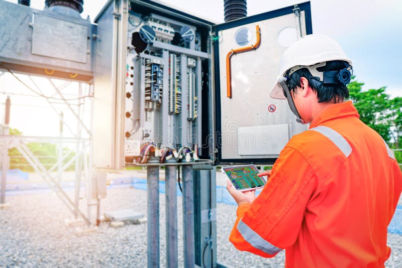 Thermal scan and then send the image data to the tablet to check for faults in equipment, or preventive maintenance to reduce the stock image
