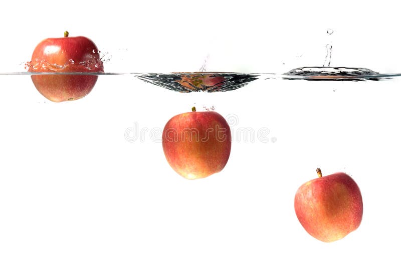 Three apple splash