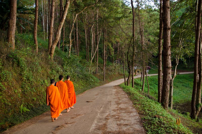three buddhist monks royalty free stock photography three buddhist monks royalty free stock photography