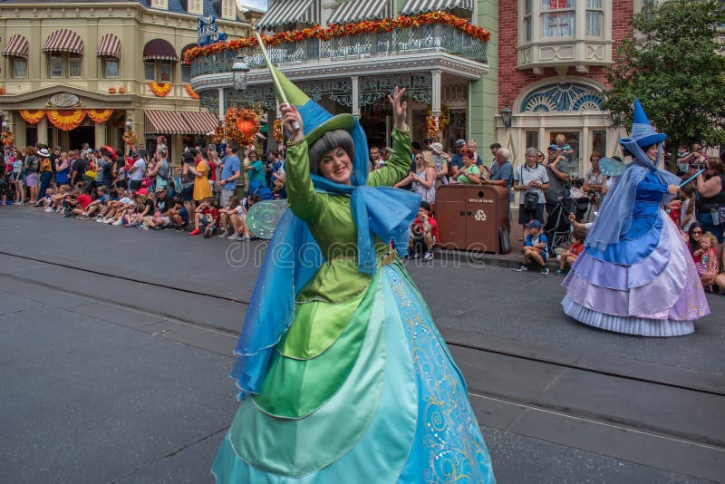 Three Fairies of Sleeping Beauty in Disney Festival of Fantasy Parade ...