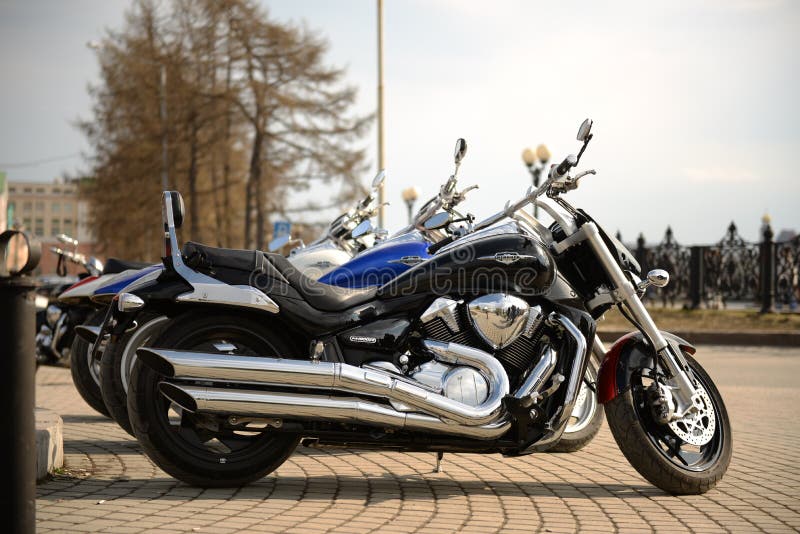 120 Suzuki Intruder Stock Photos - Free & Royalty-Free Stock Photos from  Dreamstime