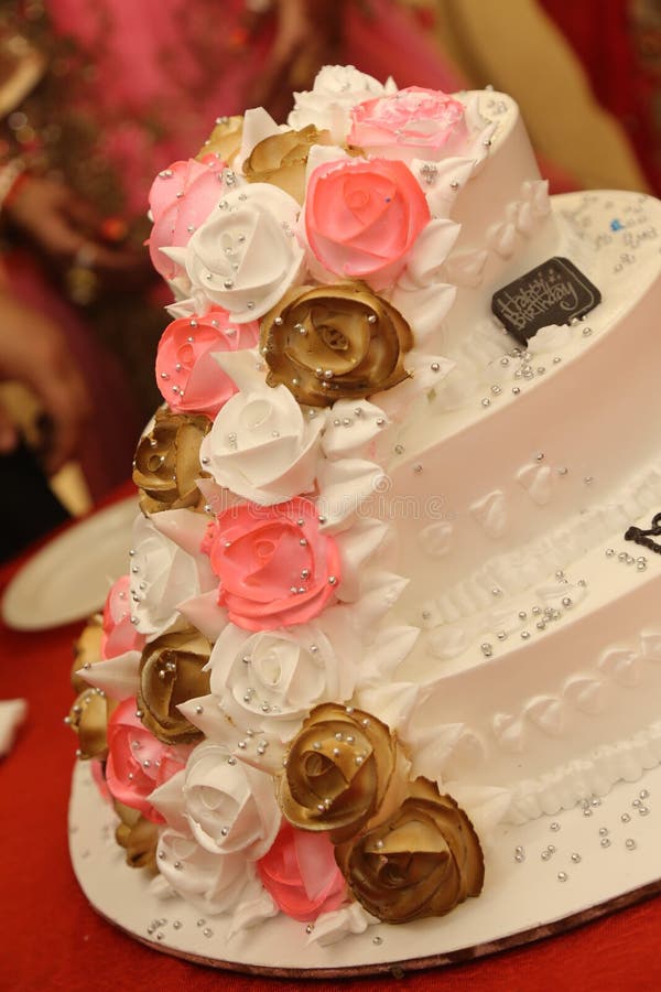 314 Three Tier Birthday Cake Stock Photos - Free & Royalty-Free Stock Photos from Dreamstime 314 Three Tier Birthday Cake Stock Photos - Free & Royalty-Free Stock Photos From Dreamstime
