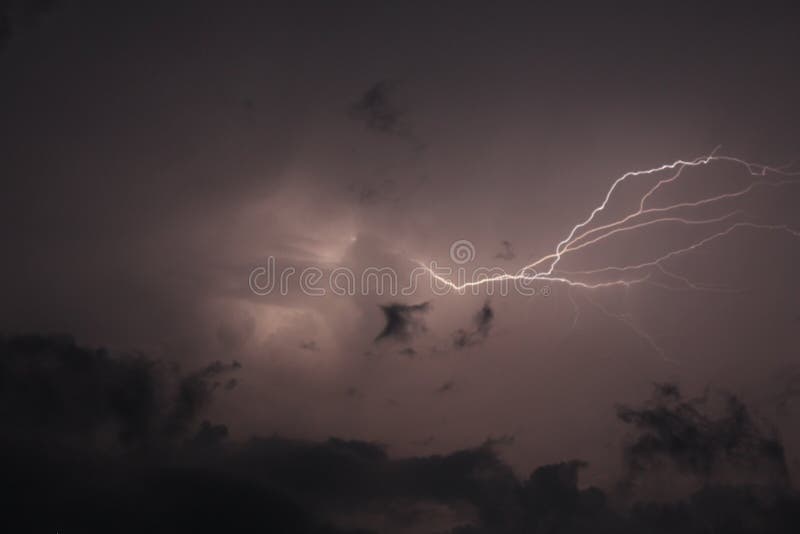 time between thunder and lightning time between thunder and lightning