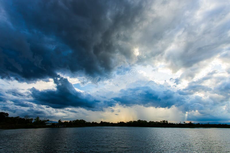 144 985 Rain Clouds Photos Free Royalty Free Stock Photos From Dreamstime