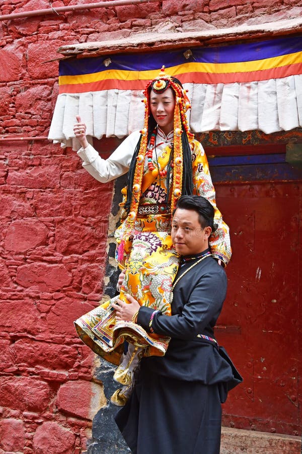 Princess Euphelma of Bhutan Secretly Tied the Knot - PureWow