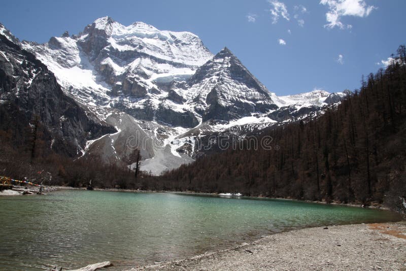 Tibet Pearl Lake