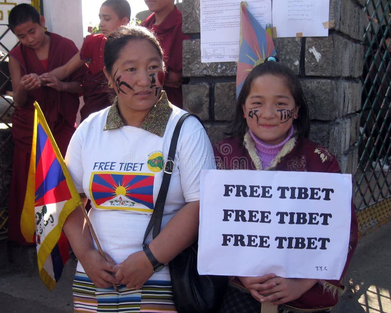 Tibetan kvinnaupprordag Dharamsala Indien royaltyfri foto Tibetan kvinnaupprordag Dharamsala Indien royaltyfri foto