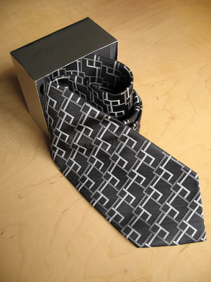 Tie Gift 1