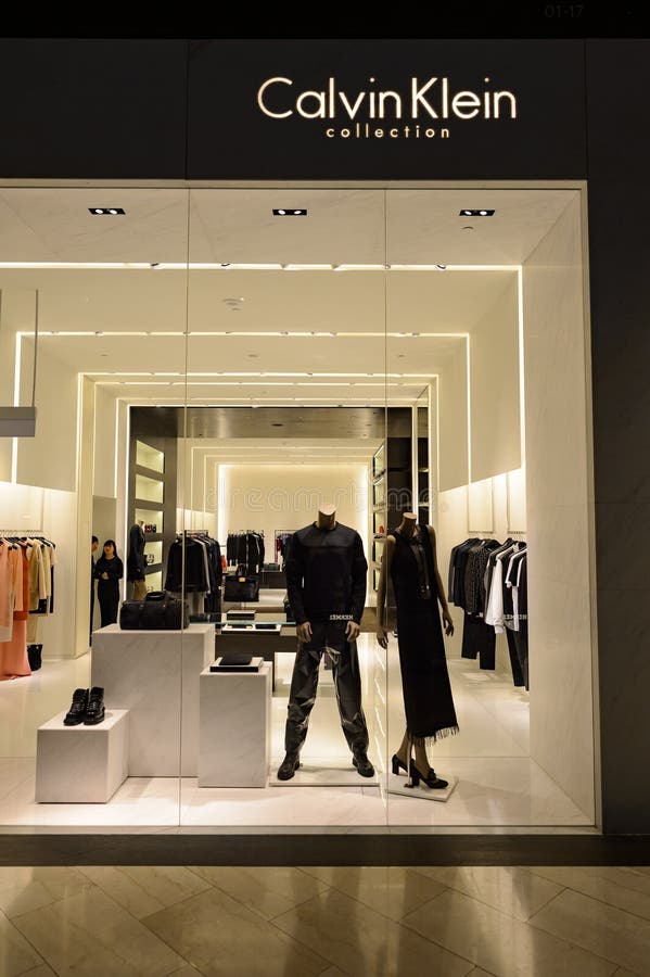 Tienda calvin klein imagen de archivo editorial. Imagen de trendy 174414154