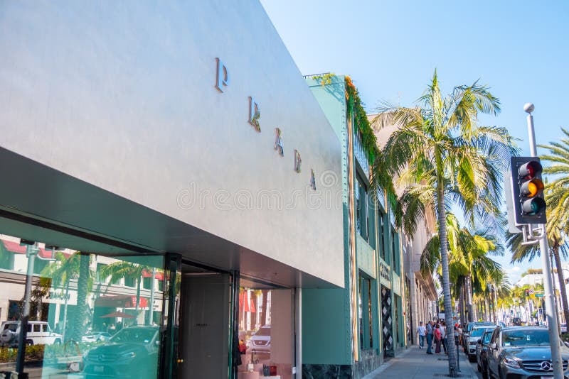 Tienda De Prada En Rodeo Drive En Beverly Hills - CALIFORNIA, Los .U.  - 18 DE MARZO DE 2019 Imagen editorial - Imagen de estados, lugar: 145057820