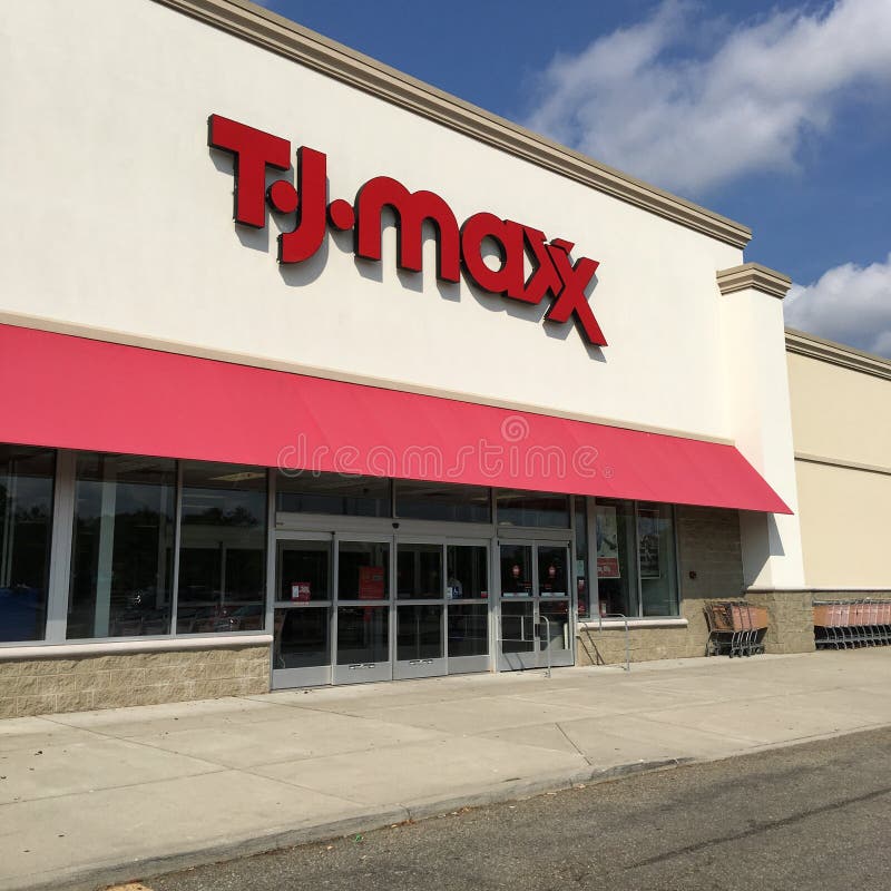 Tienda de T J Maxx fotografía editorial. Imagen de carro - 77086292