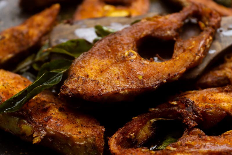 Tilapia Pescado Frito Kerala Estilo Imagen de archivo Imagen de carne
