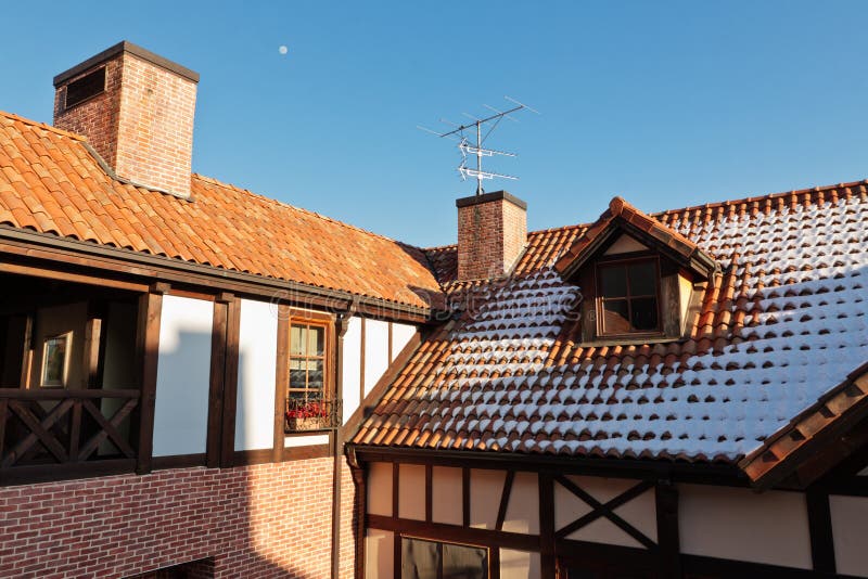 Tiled roof with snow