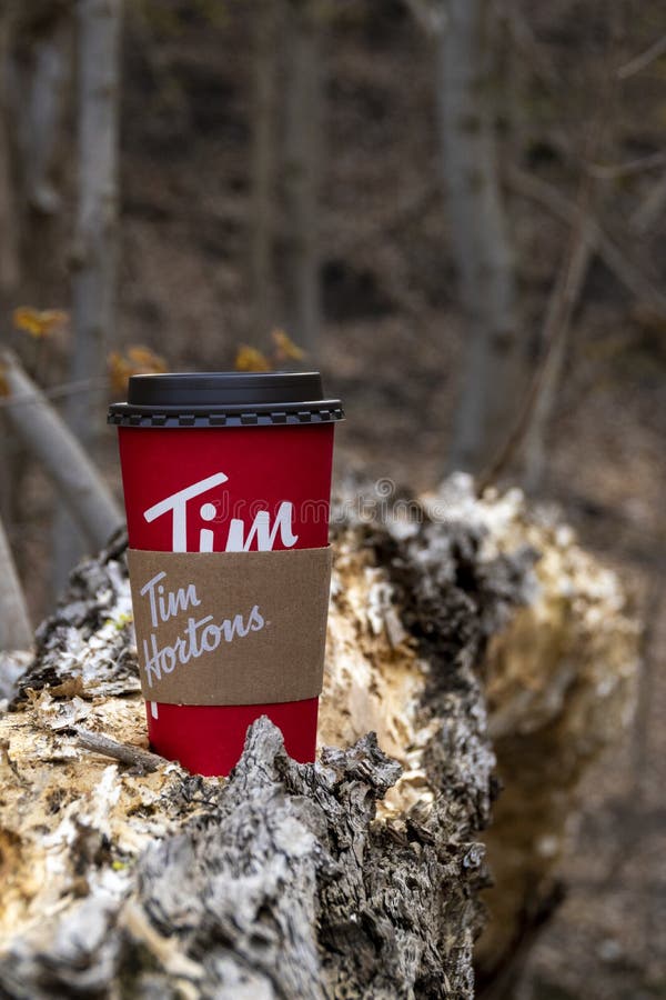 Tim hortons cup hi-res stock photography and images - Alamy