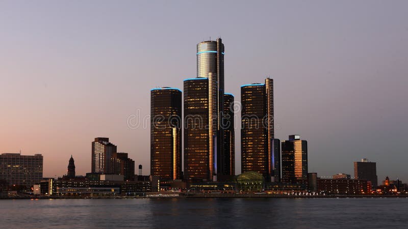 timelapse da noite de 4K UltraHD da skyline de Detroit