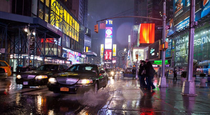 New York People Commuting in Rain Stock Photo - Image of seasonal ...