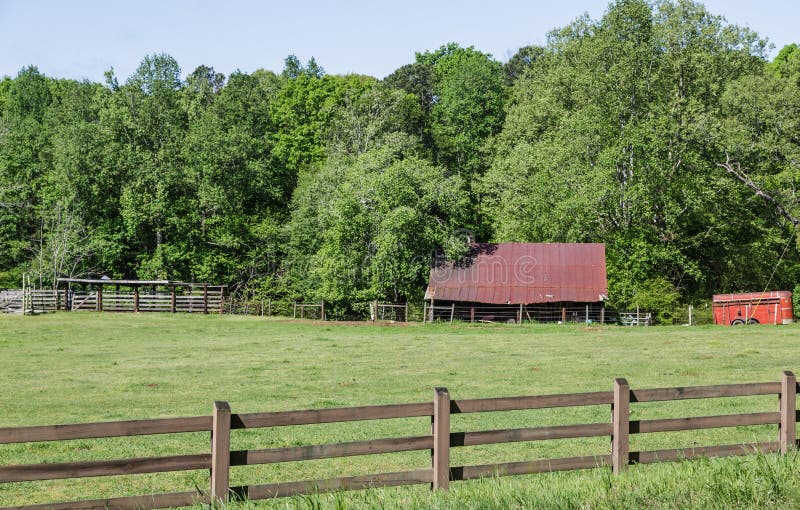Tin Roof on Old Barn stock photo. Image of wooden, farm 92112596