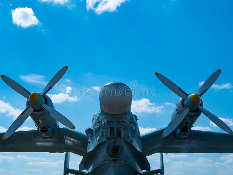 Tir large de grand avion photographie stock libre de droits Tir large de grand avion photographie stock libre de droits