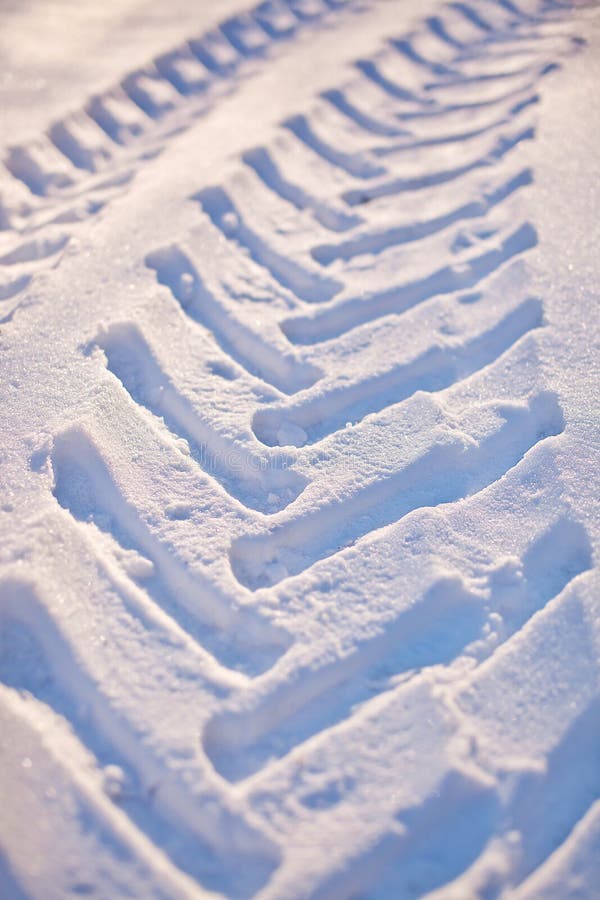 Tire tracks car on snow stock image. Image of close, landscape 50785901